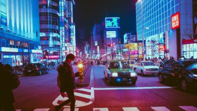 japan osaka pedestrians crossing 2014616